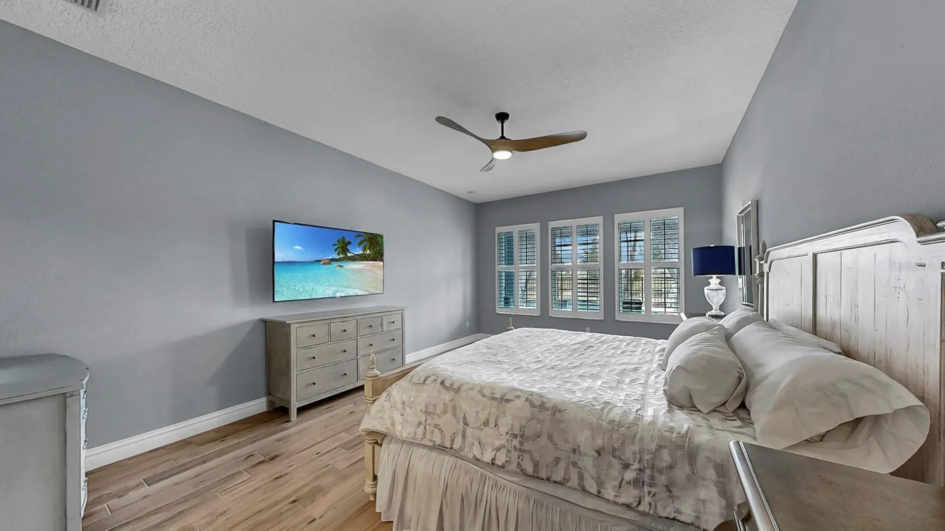 6951 Crestpoint Drive Apollo Beach FL 33572