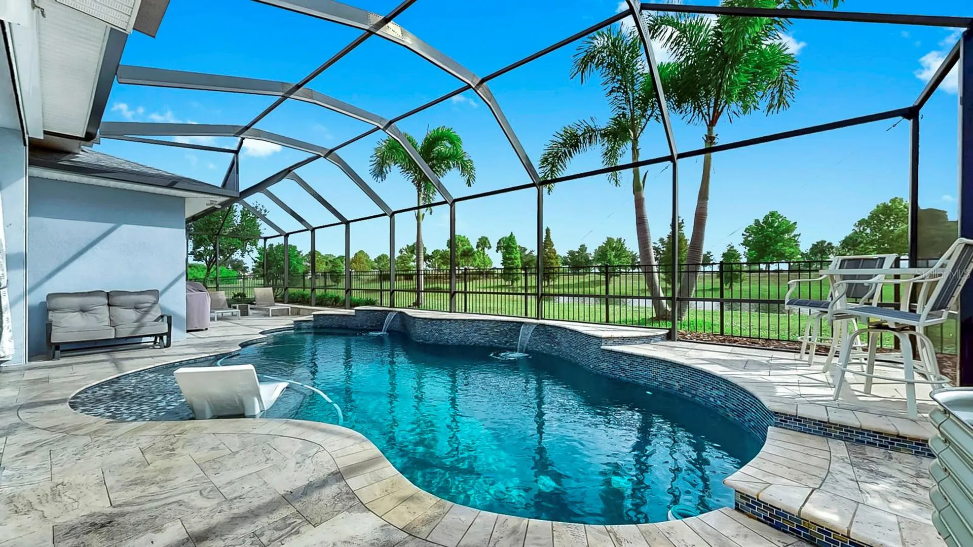 6951 Crestpoint Drive Apollo Beach FL 33572