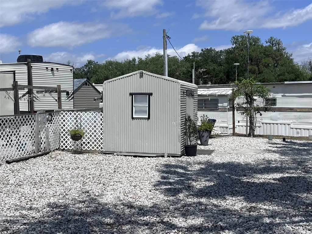 38201 Magpie Way Leesburg FL 34788