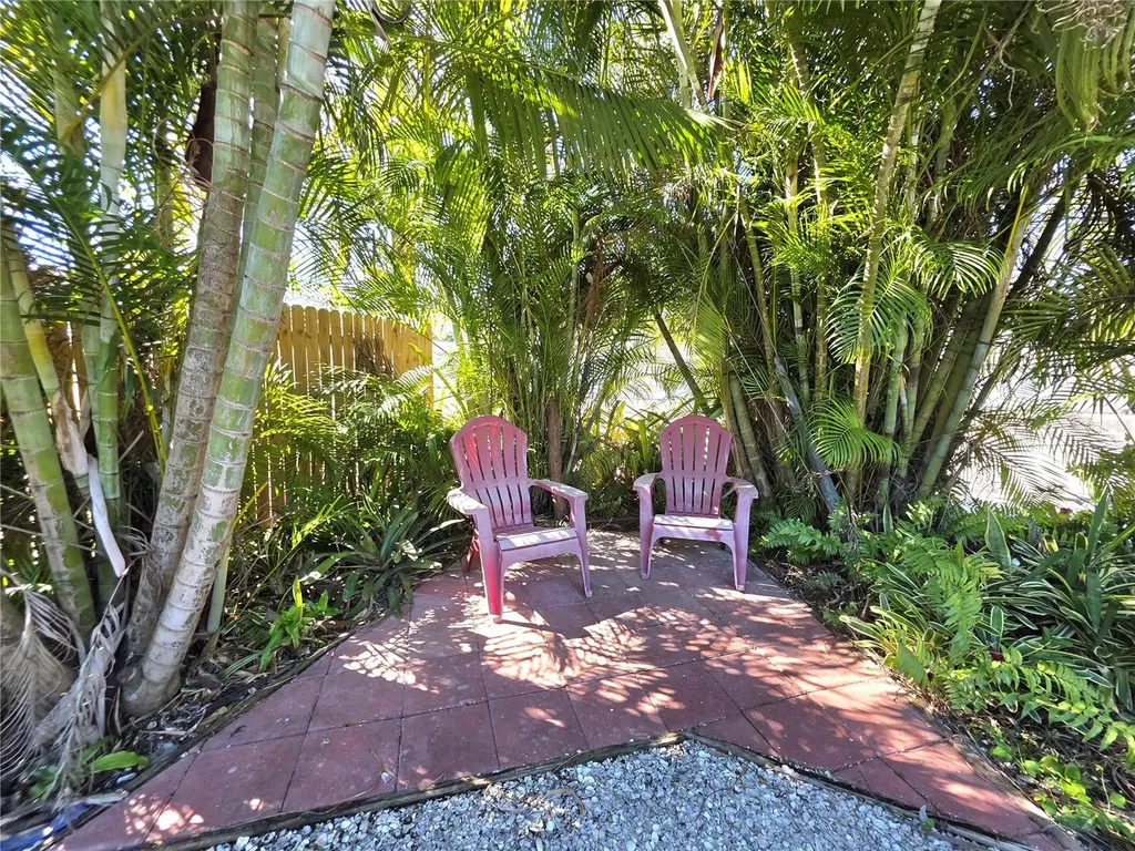 4527 Pike Avenue Sarasota FL 34233