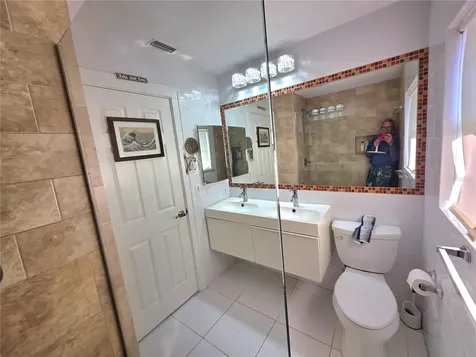4527 Pike Avenue Sarasota FL 34233