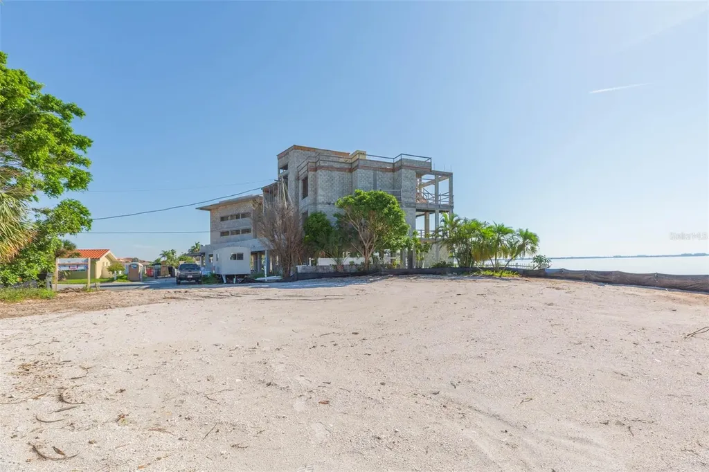 5400 Aloha Drive St Pete Beach FL 33706