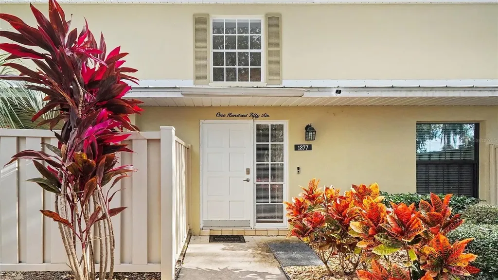 1277 N Seagull Point Crystal River FL 34429