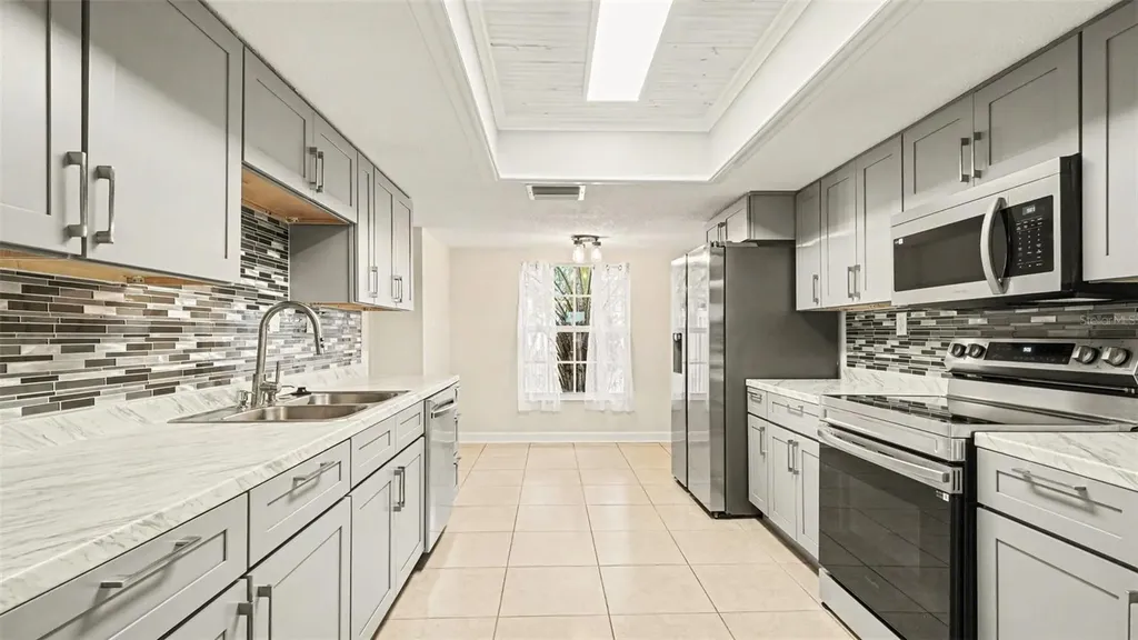 1277 N Seagull Point Crystal River FL 34429