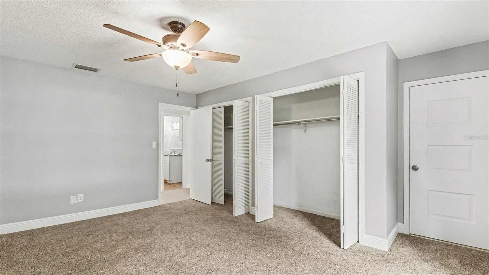 1277 N Seagull Point Crystal River FL 34429