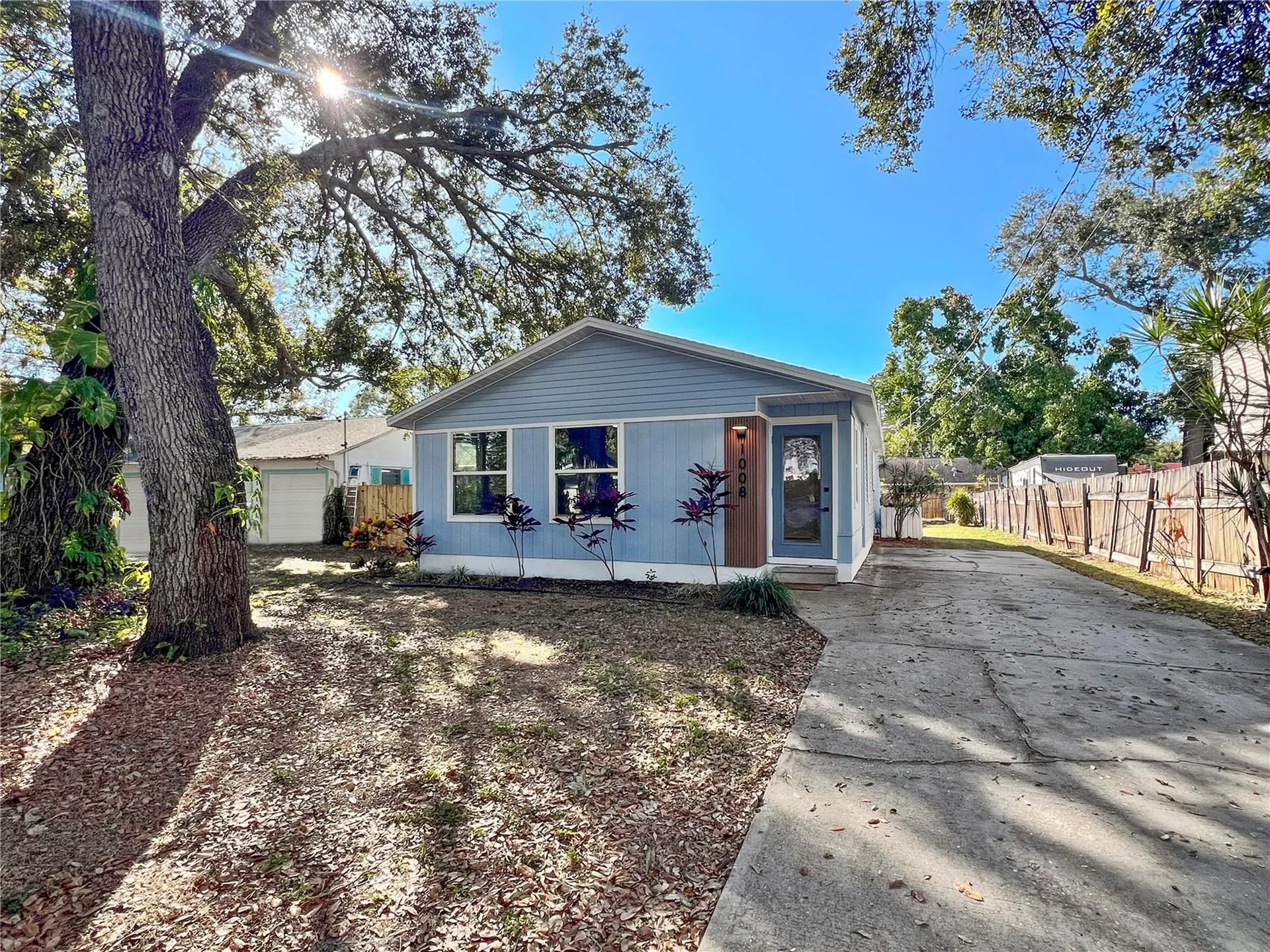 1008 37th Street W Bradenton FL 34205