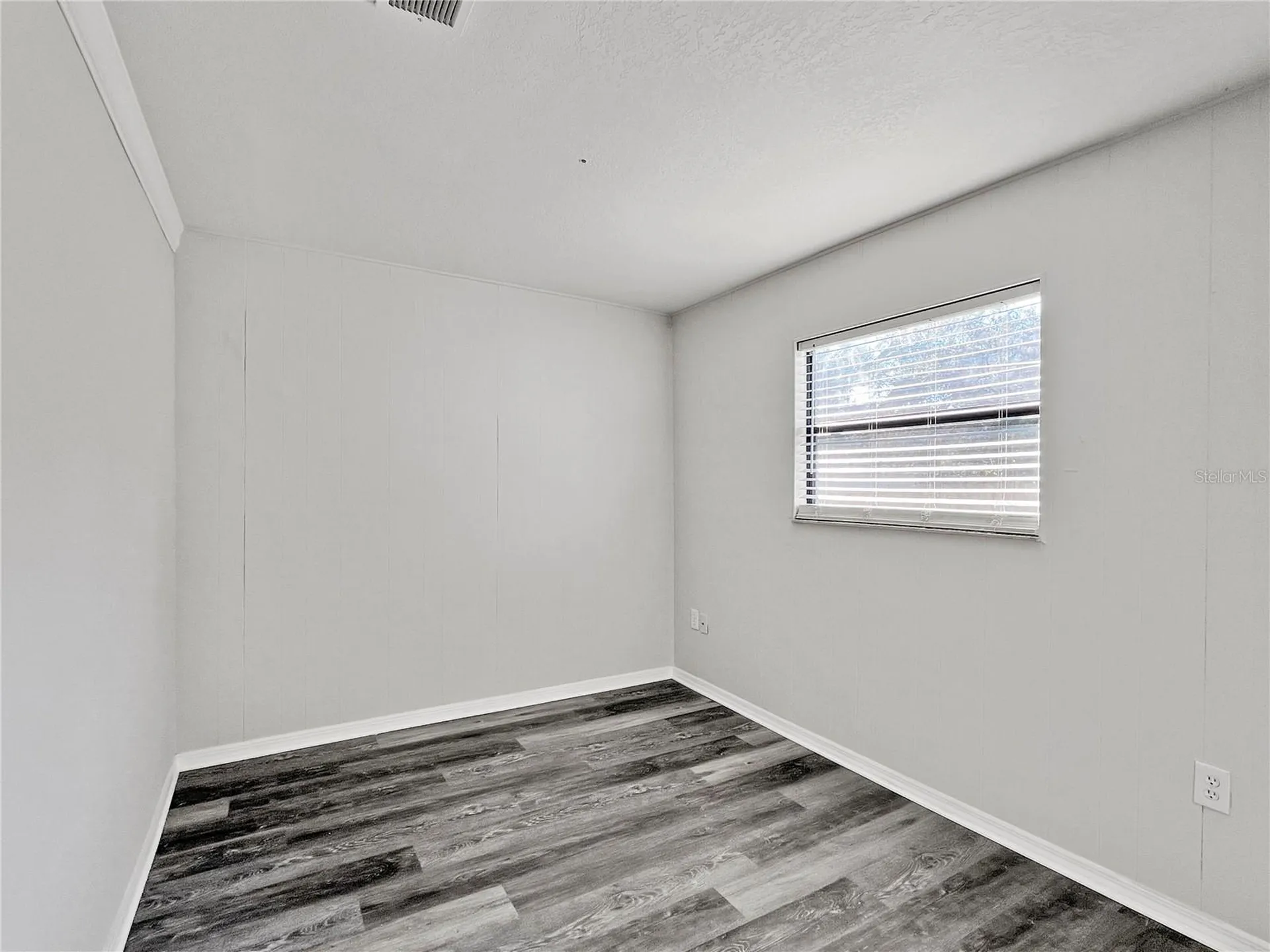 1008 37th Street W Bradenton FL 34205