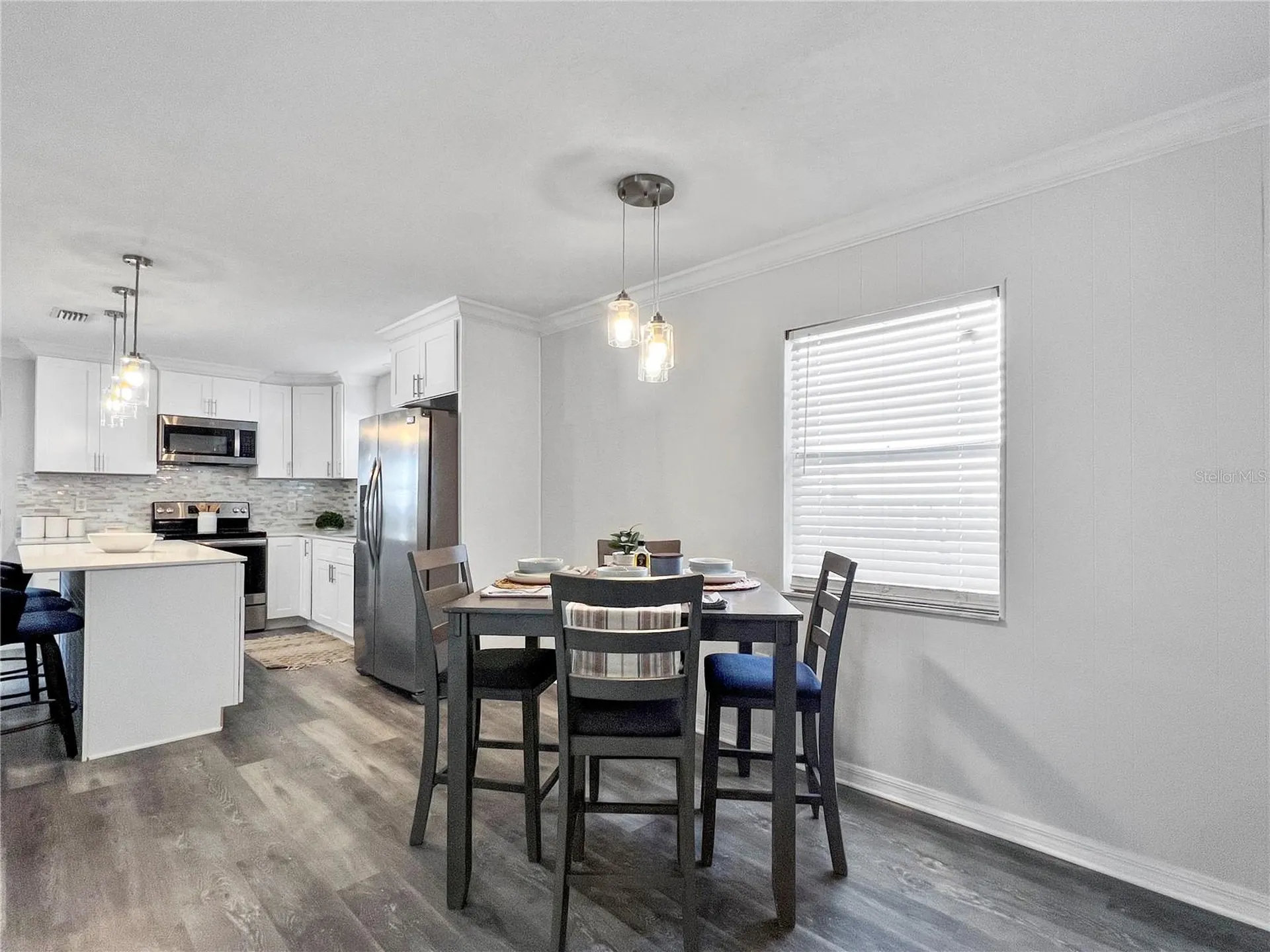 1008 37th Street W Bradenton FL 34205