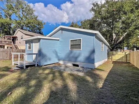 1008 37th Street W Bradenton FL 34205