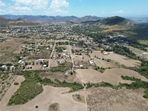 14 Los Llanos Ward Coamo PR 00769