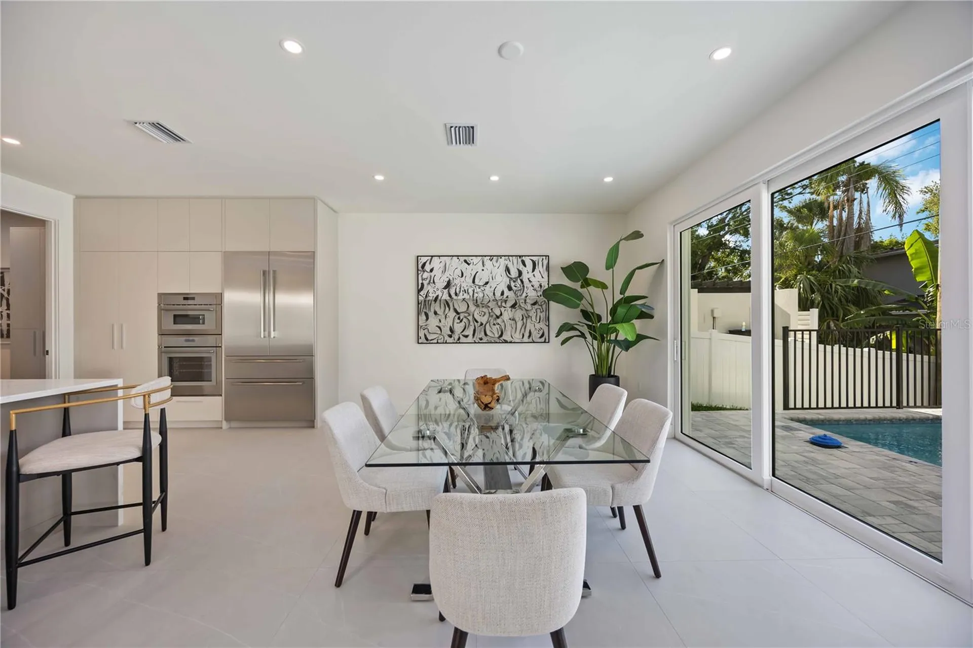 2590 Floyd Street Sarasota FL 34239