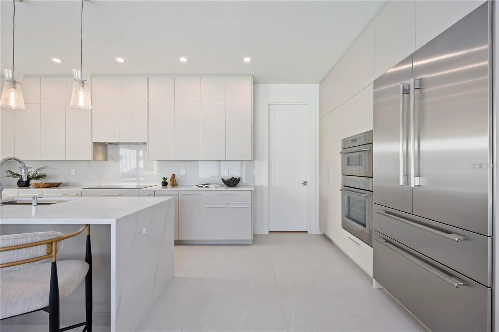 2590 Floyd Street Sarasota FL 34239