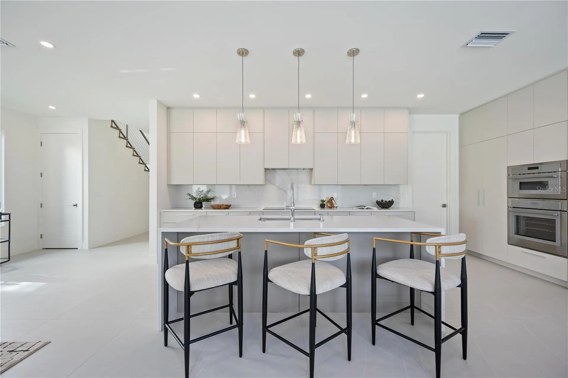 2590 Floyd Street Sarasota FL 34239