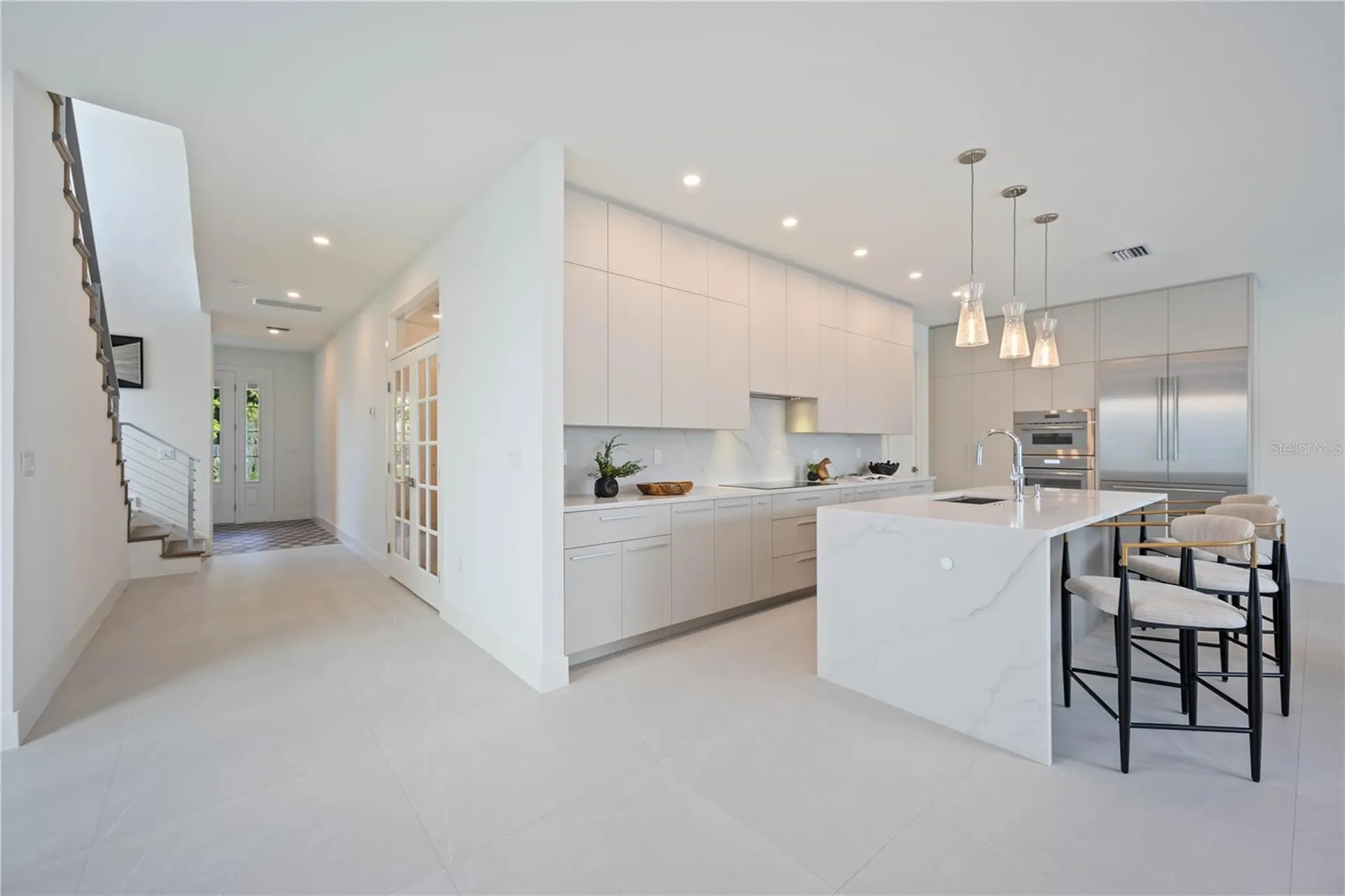 2590 Floyd Street Sarasota FL 34239