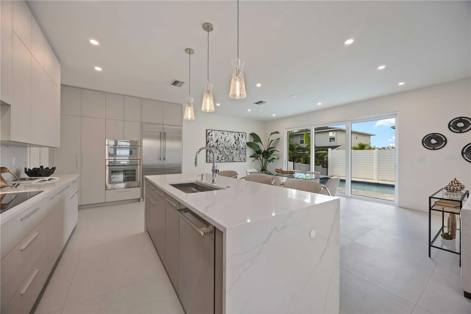 2590 Floyd Street Sarasota FL 34239