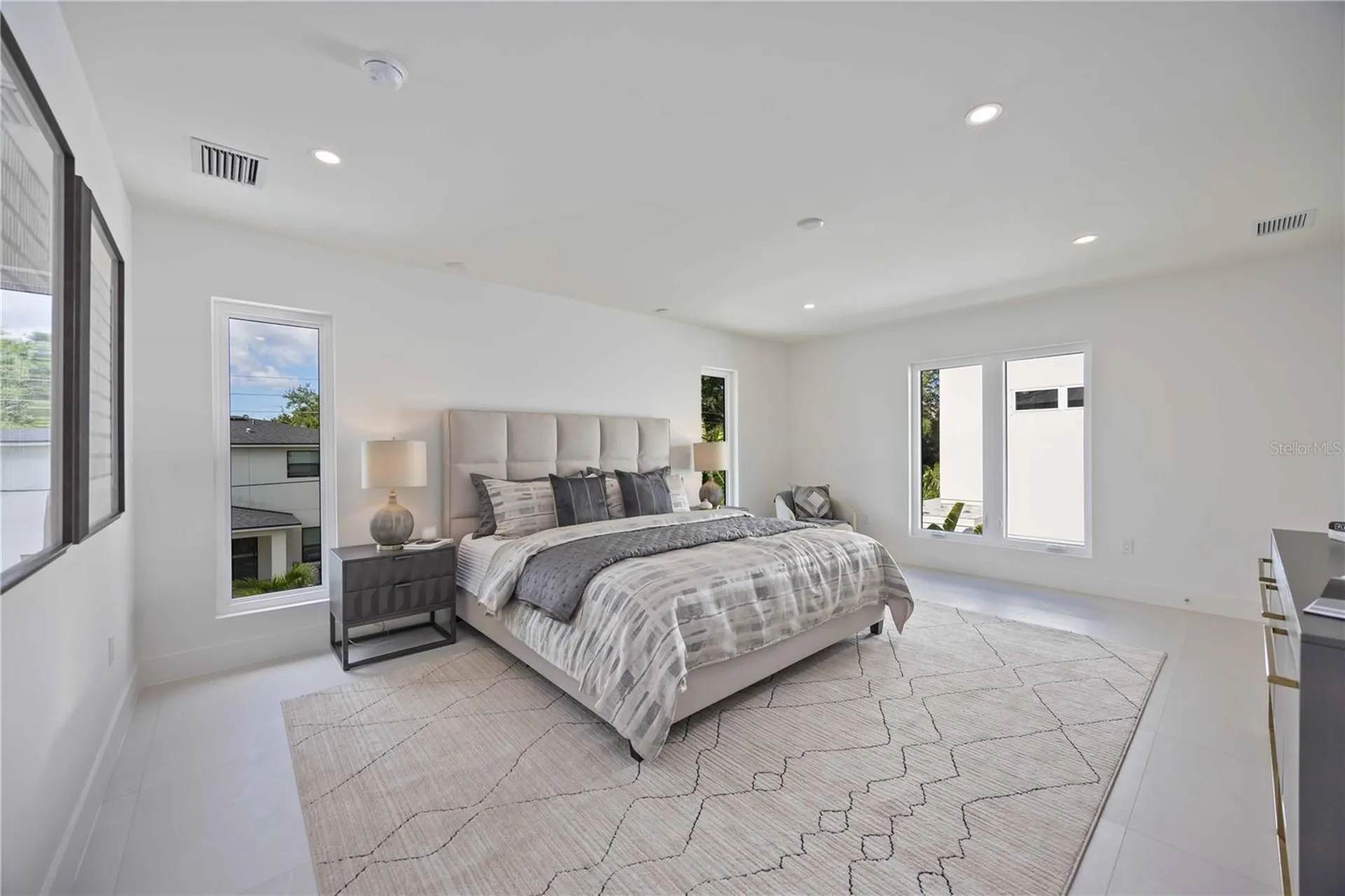 2590 Floyd Street Sarasota FL 34239