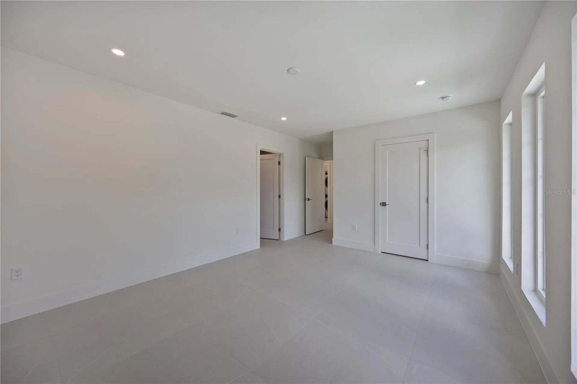 2590 Floyd Street Sarasota FL 34239