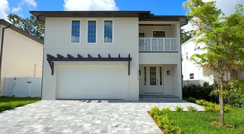2590 Floyd Street Sarasota FL 34239