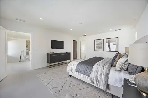 2590 Floyd Street Sarasota FL 34239