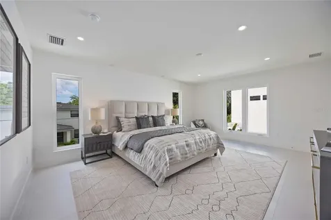 2590 Floyd Street Sarasota FL 34239
