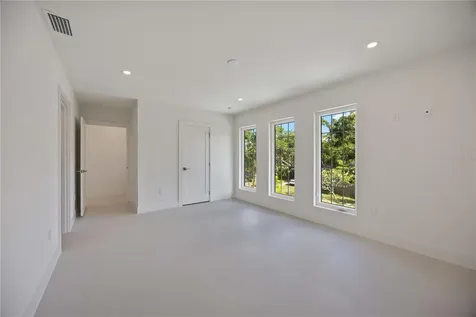 2590 Floyd Street Sarasota FL 34239