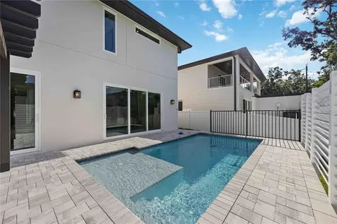 2590 Floyd Street Sarasota FL 34239