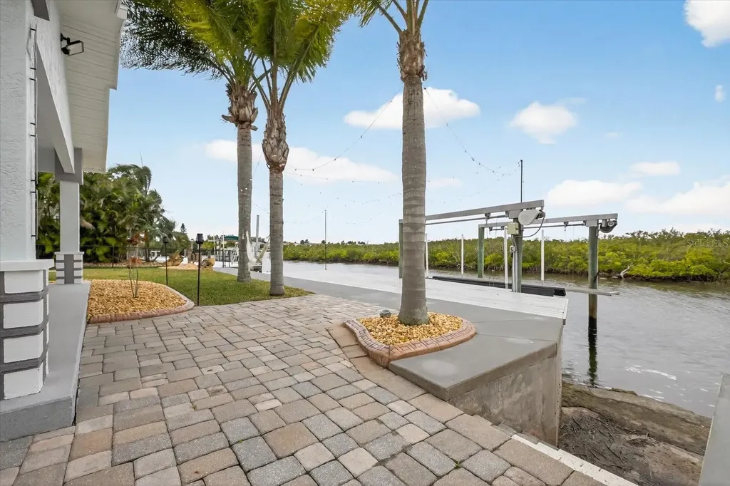 4111 Marine Parkway New Port Richey FL 34652
