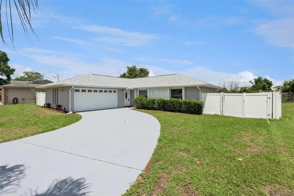 942 Windbrook Drive Deltona FL 32725