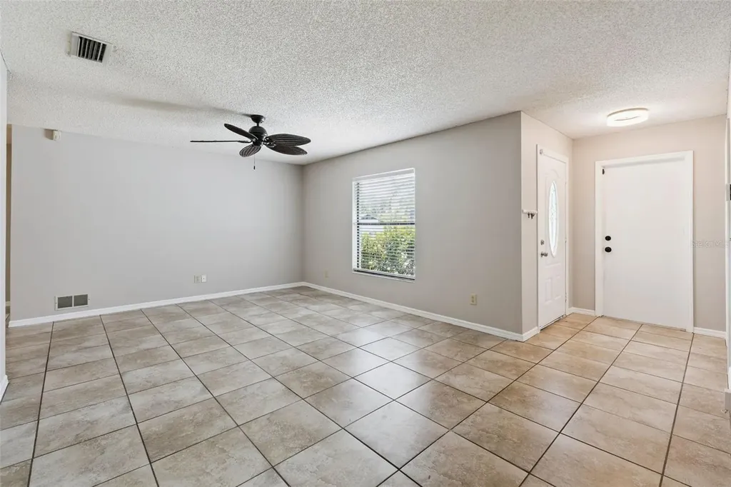 942 Windbrook Drive Deltona FL 32725