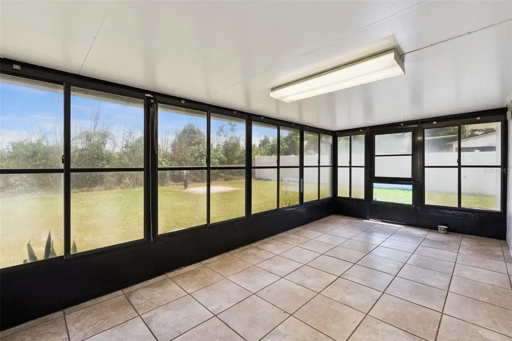 942 Windbrook Drive Deltona FL 32725