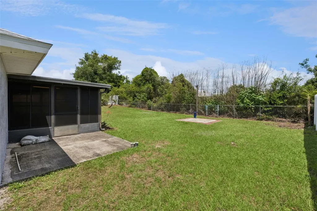 942 Windbrook Drive Deltona FL 32725