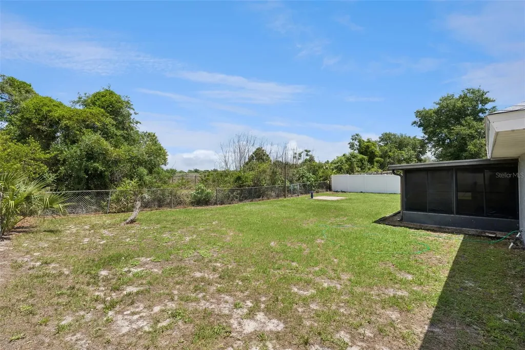 942 Windbrook Drive Deltona FL 32725