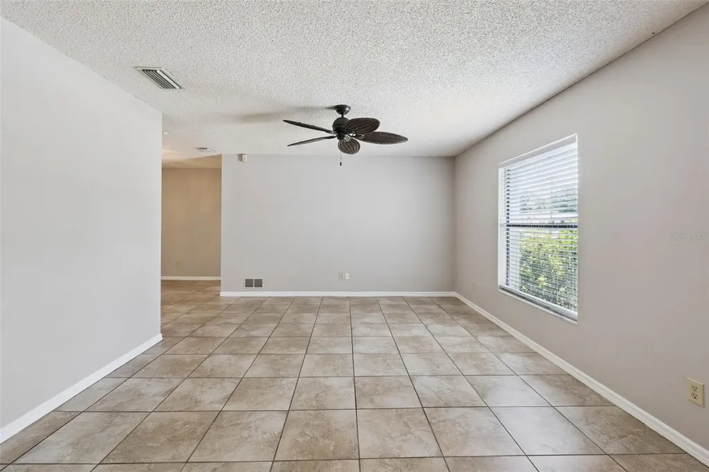 942 Windbrook Drive Deltona FL 32725