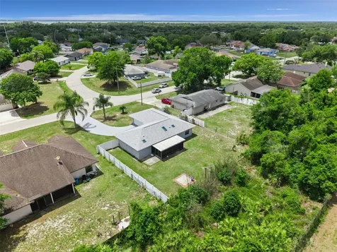 942 Windbrook Drive Deltona FL 32725
