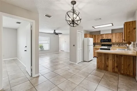 942 Windbrook Drive Deltona FL 32725