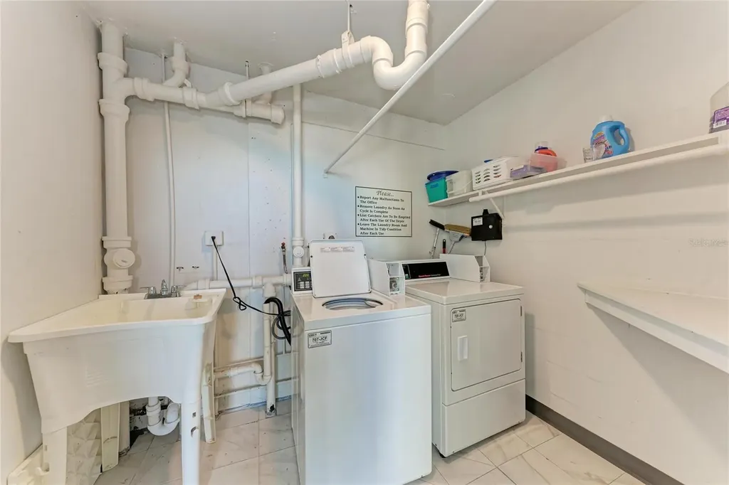 5200 Gulf Drive Holmes Beach FL 34217