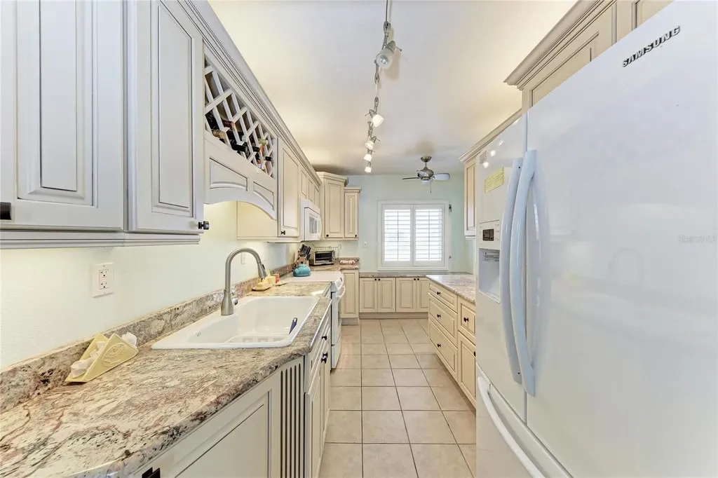 5200 Gulf Drive Holmes Beach FL 34217