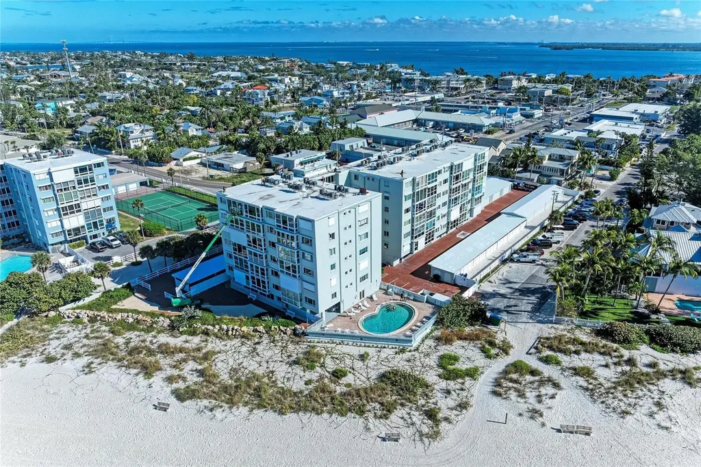 5200 Gulf Drive Holmes Beach FL 34217