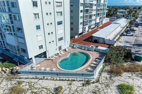 5200 Gulf Drive Holmes Beach FL 34217
