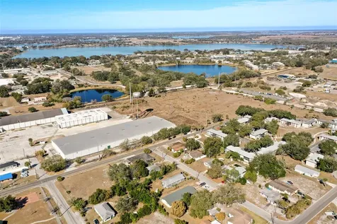 140 Avenue W NW Winter Haven FL 33881