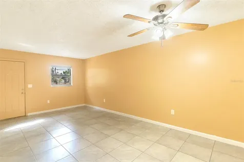 140 Avenue W NW Winter Haven FL 33881