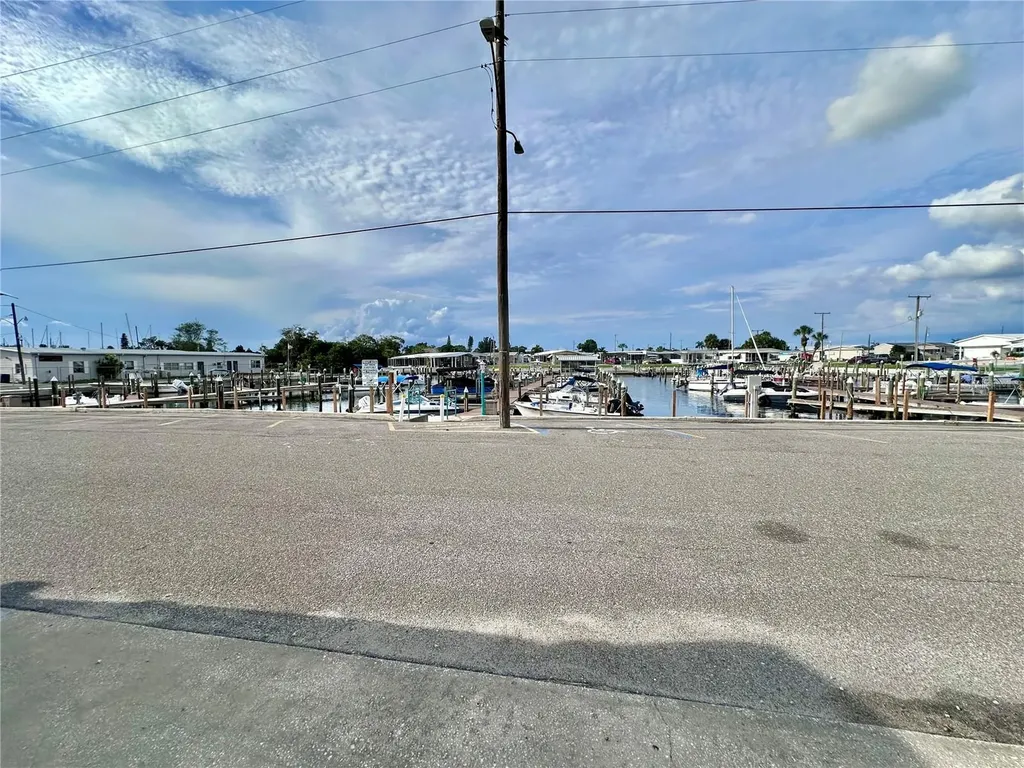 2208 Pennsylvania Avenue Bradenton FL 34207