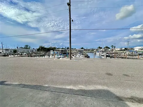 2208 Pennsylvania Avenue Bradenton FL 34207