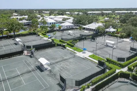 304 Bermuda Court Venice FL 34293