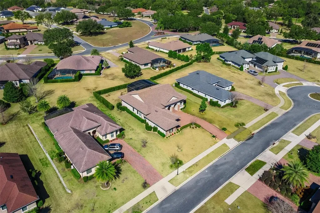 39513 Hillrise Lane Lady Lake FL 32159