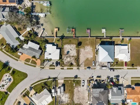 15307 Harbor Drive Madeira Beach FL 33708