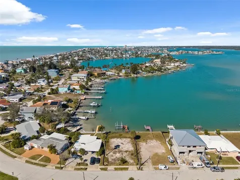 15307 Harbor Drive Madeira Beach FL 33708