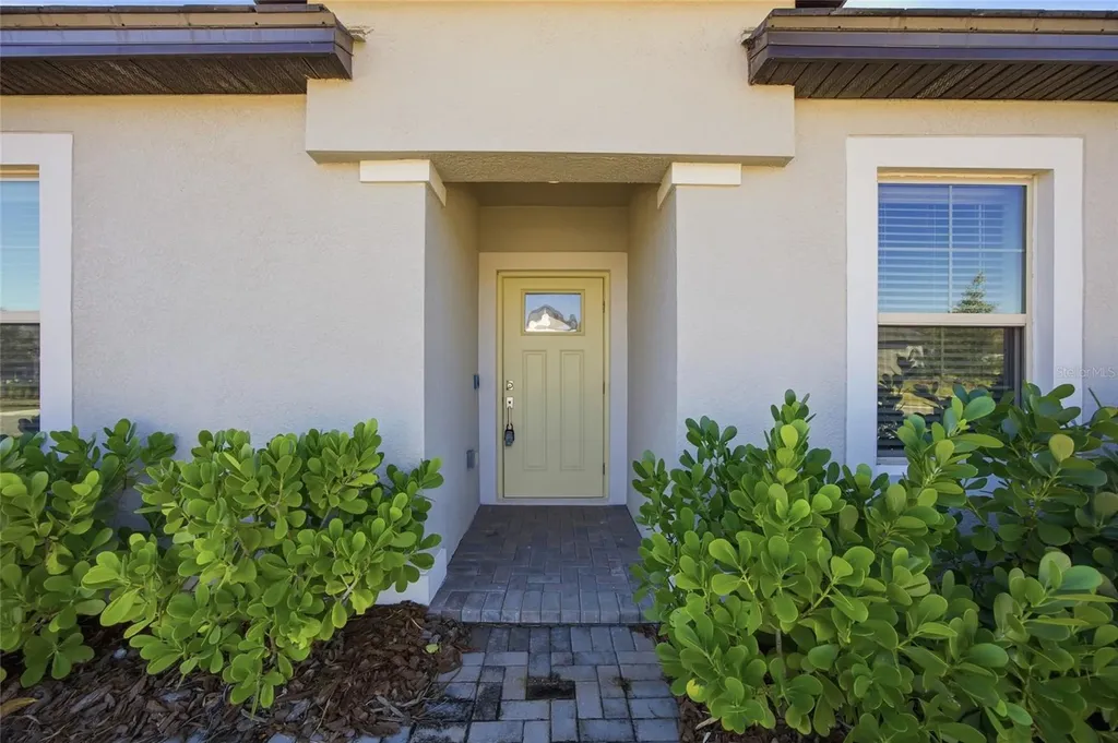 10162 Echo Dock Loop San Antonio FL 33576