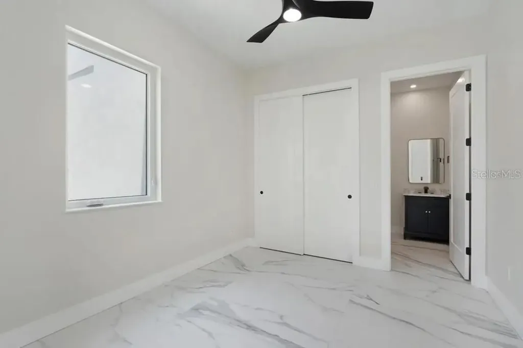 1156 Cocoanut Avenue Sarasota FL 34236
