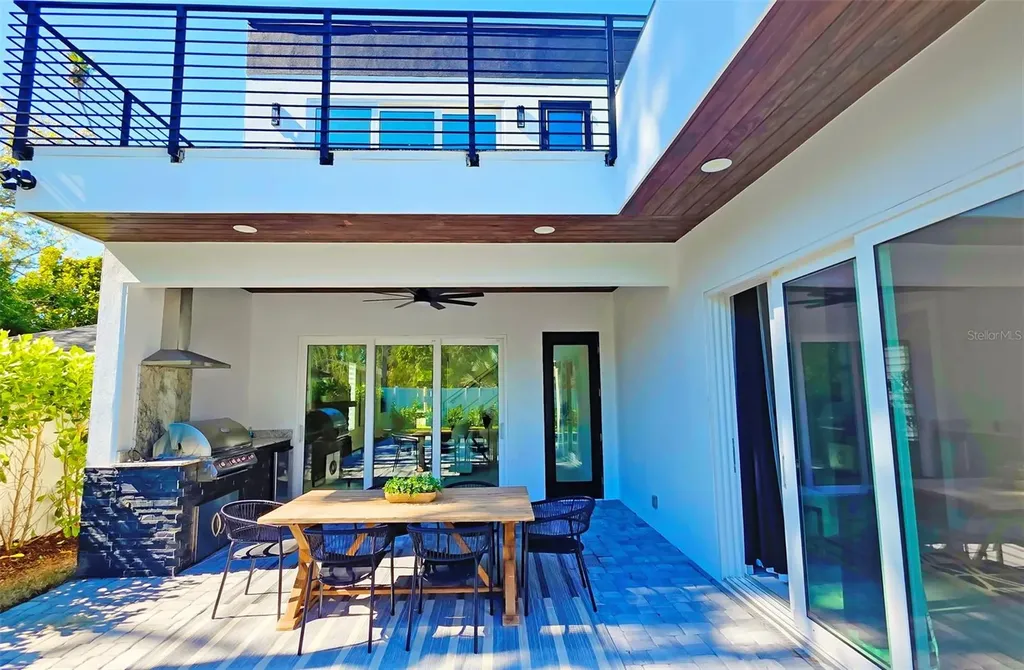 1156 Cocoanut Avenue Sarasota FL 34236